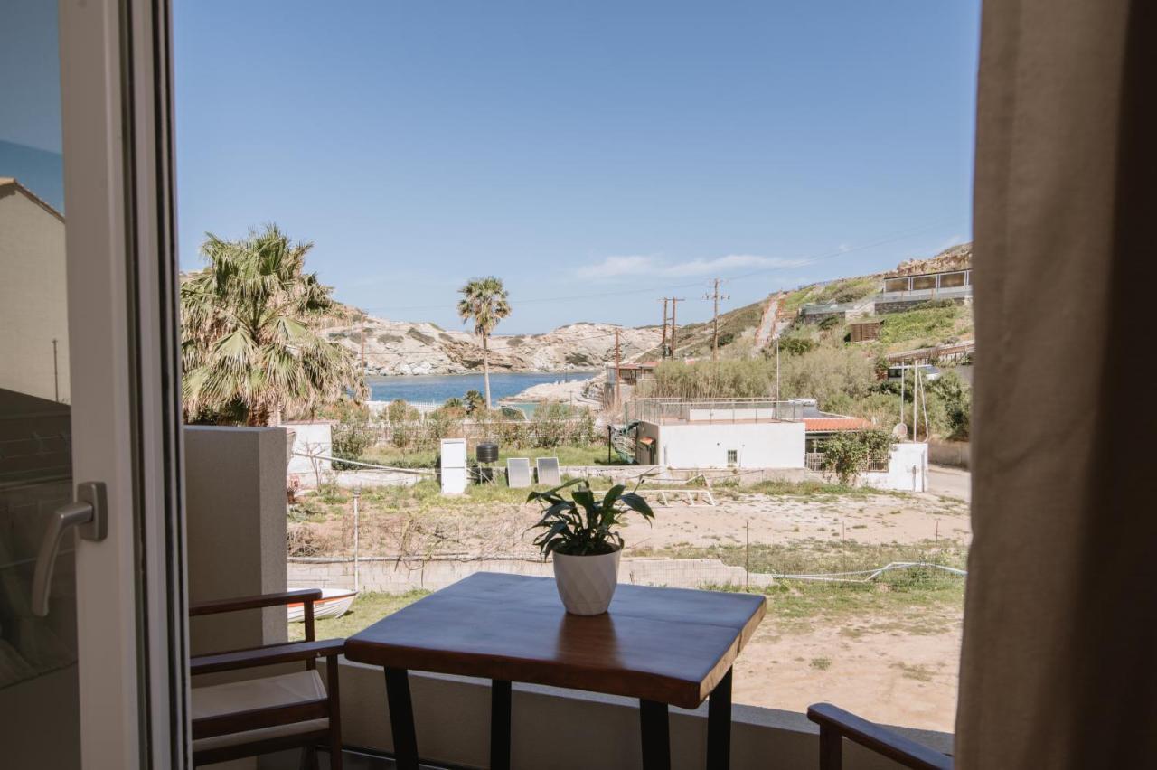 Dora Apartments Agia Pelagia Exteriör bild