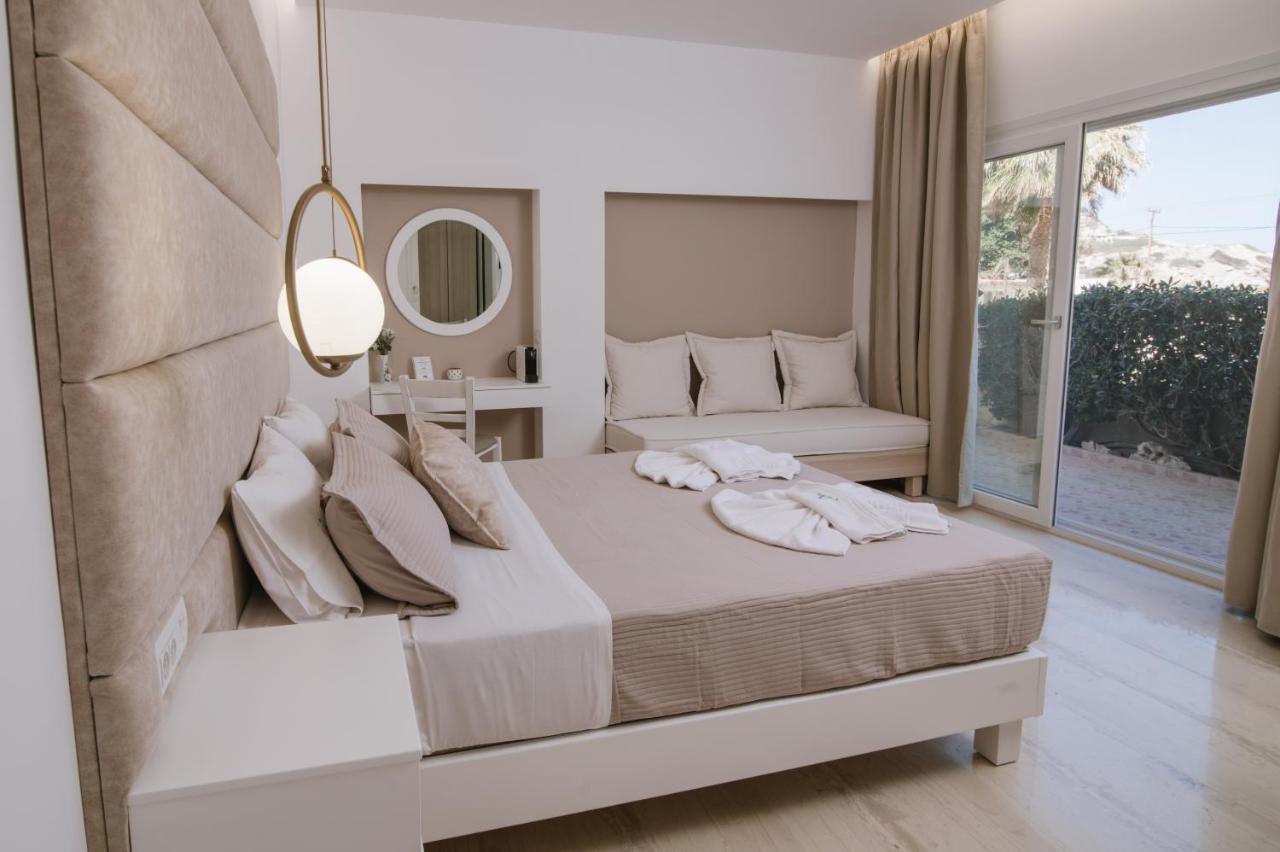 Dora Apartments Agia Pelagia Exteriör bild